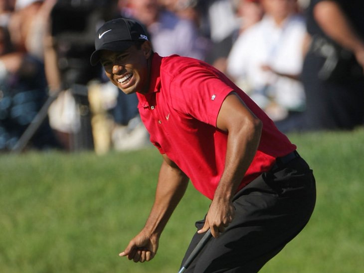 tiger-woods-holes-putt-72nd-hole-us-open_9531191
